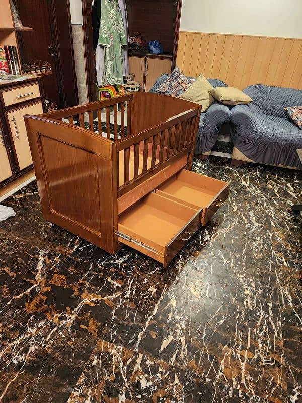 brand new wooden baby cot gloss finish 1