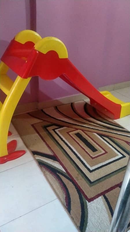 BEST PLASTIC SLIDES FOR KIDS 1