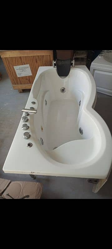 Bath tub/ Jaccuzie/ Acrylic tub/ bathing tub/ shower tray 1