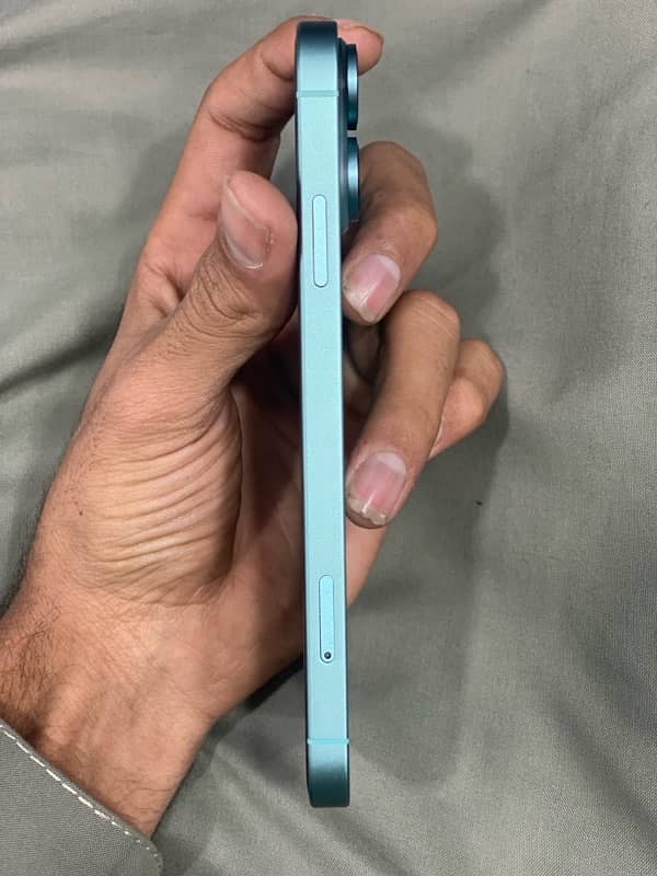 xr convert to 16        64 GB     jv 10/10 condition Face ID all  ok 2