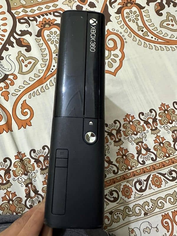 xbox 360 with  games non jtag 3