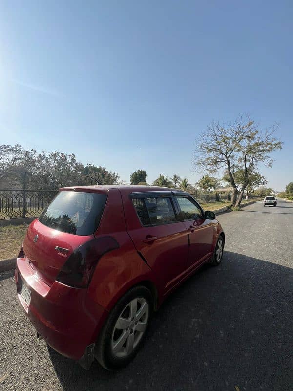 Suzuki Swift 2015 0