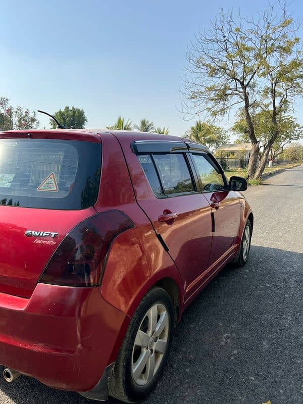 Suzuki Swift 2015 6