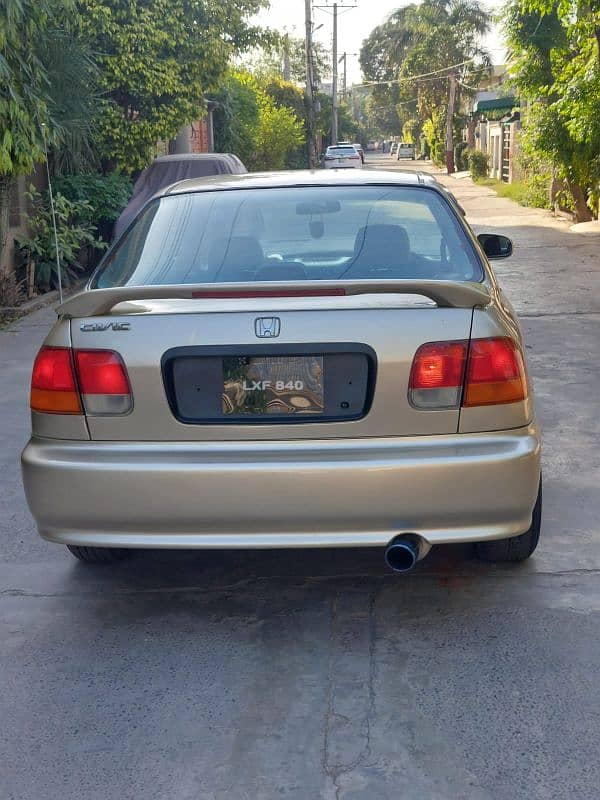 Honda Civic VTi 1997 betr thn Toyota, Nissan, Chevrolet, Mitsubishi 1