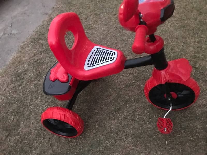 Tricycle for Kids Brandnew 0