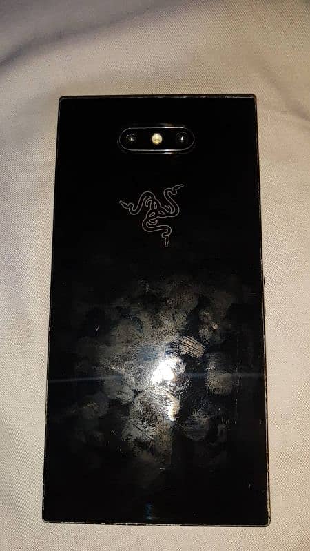 Razer Phone 2 perfect Gaming experience 8gb 64gb 120hz display Non pta 5