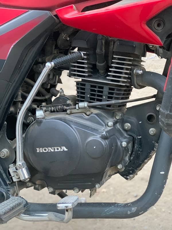 Honda CB 150CC 1