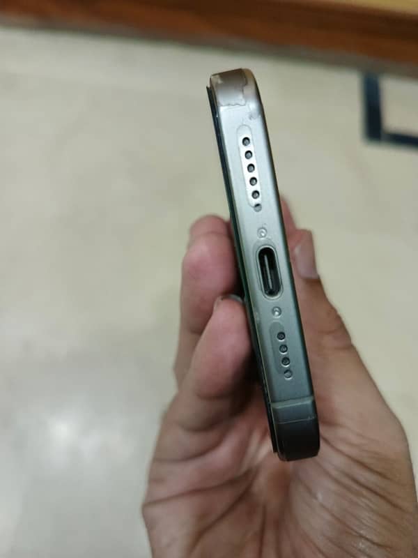 iphone 15 pro max FU Natural Titanium 5