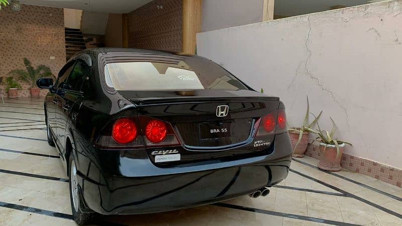 Honda Civic Oriel 2009 4