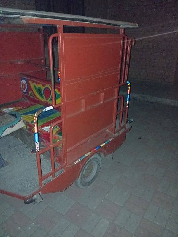 Rikshaw for sale all ok. engine ok. body ok. 2