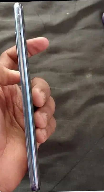 Vivo v21e lash condition as like new 2