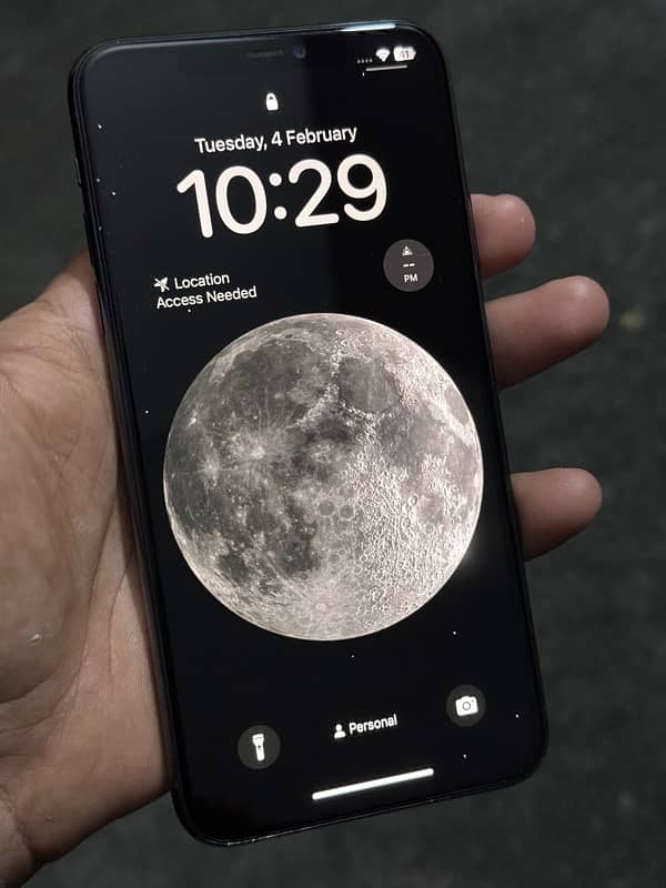 IPHONE 11pro Max 256GB PTA 4