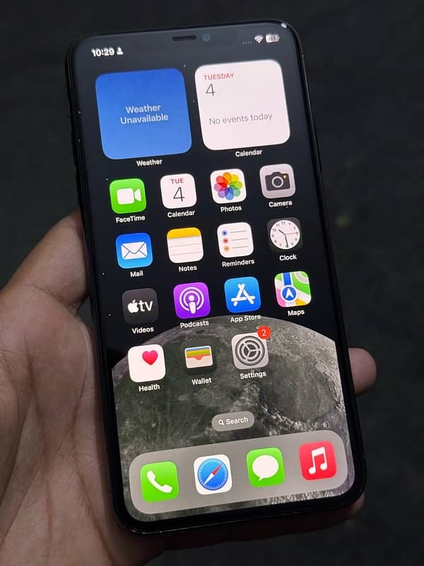 IPHONE 11pro Max 256GB PTA 5