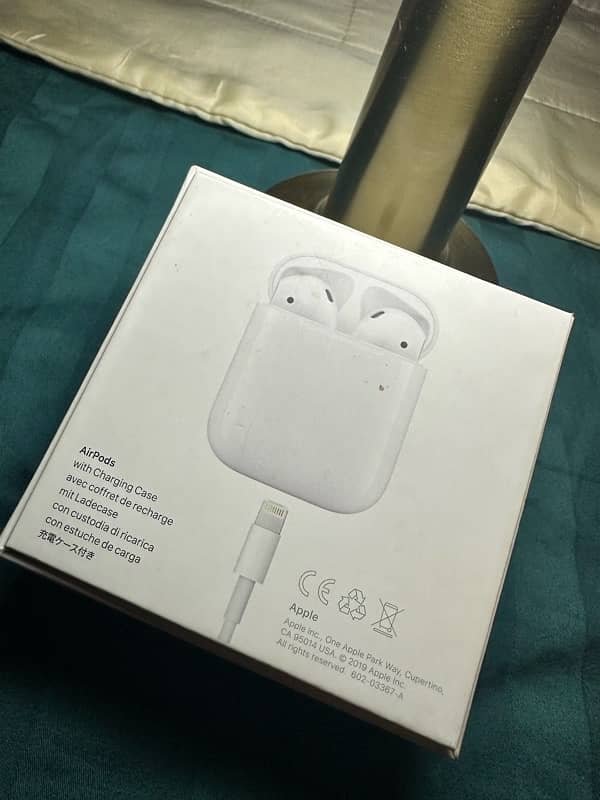 Apple Airpods 2nd Generation 5