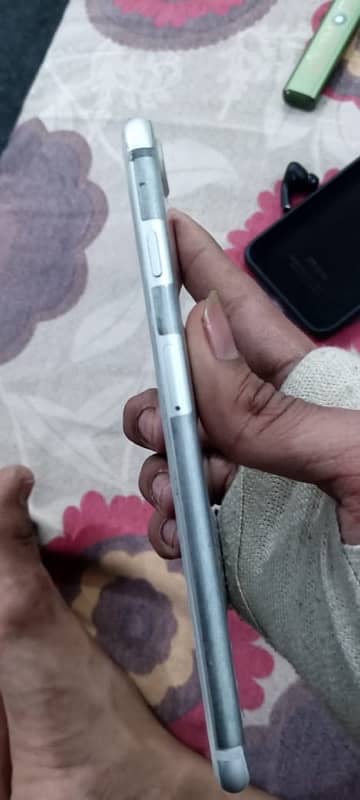 i phone 7 plus PTA approved 4