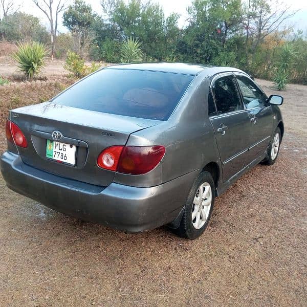 Toyota Corolla 2.0 D 2005 4