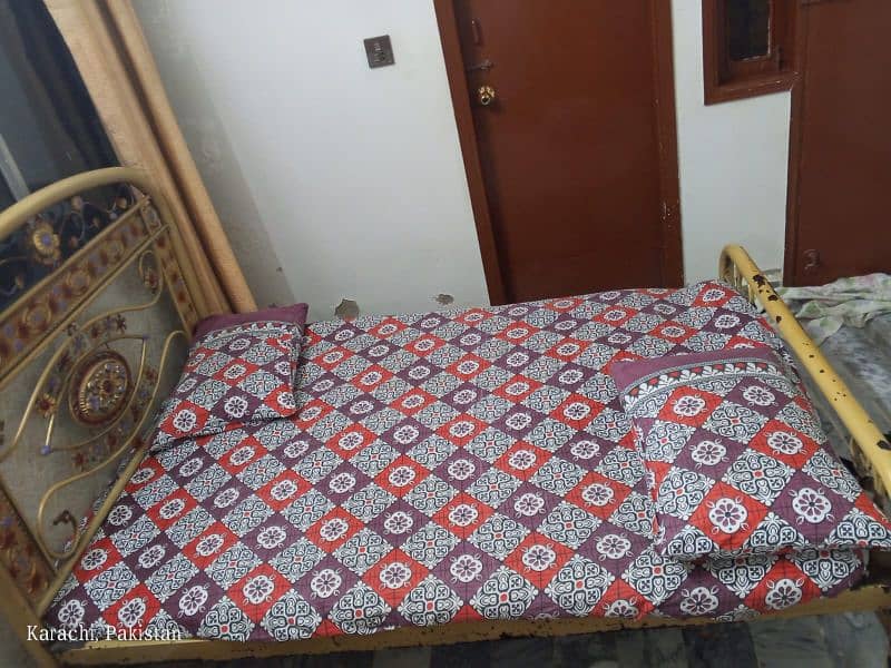 Bed with mattress 4×6 0