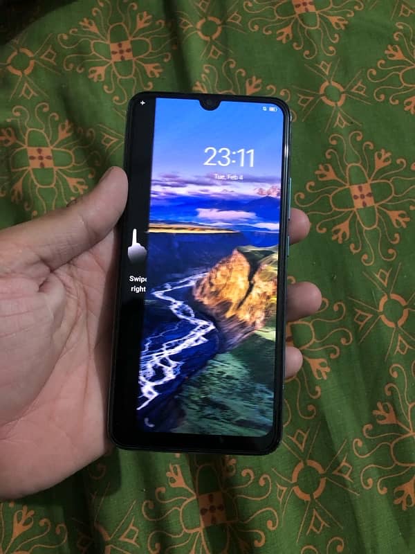 Vivo S1 4/128 2