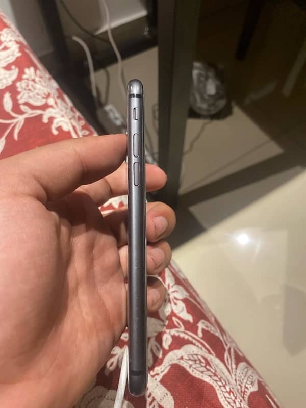 iphone 8 pta urgent sale 3