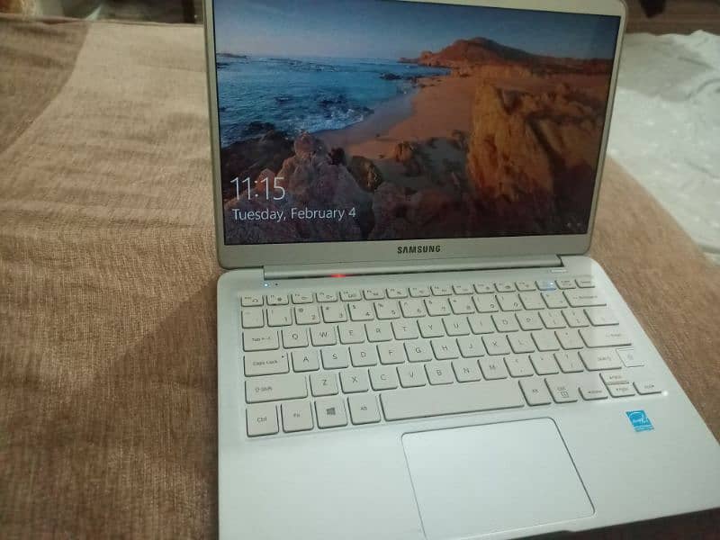 Samsung laptop 0