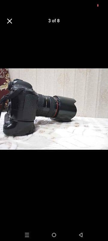 6D mark II canon for sale with 2 lenses. . 5