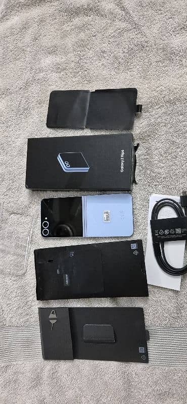 Samsung Z flip 6 0