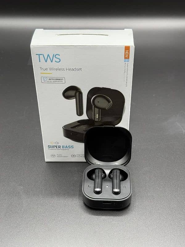 wireless new earphones 1