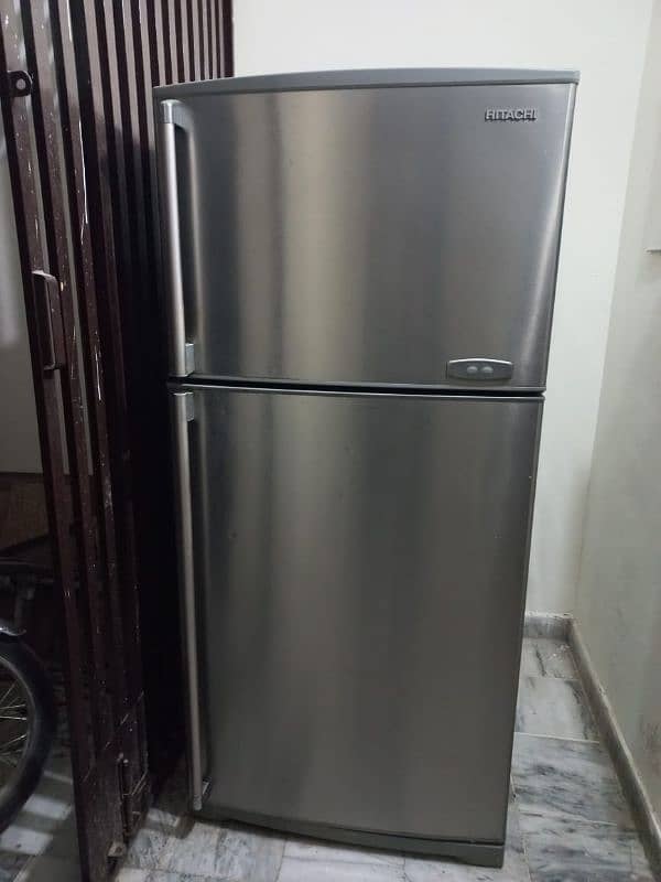 Hitachi Refridgirator 8