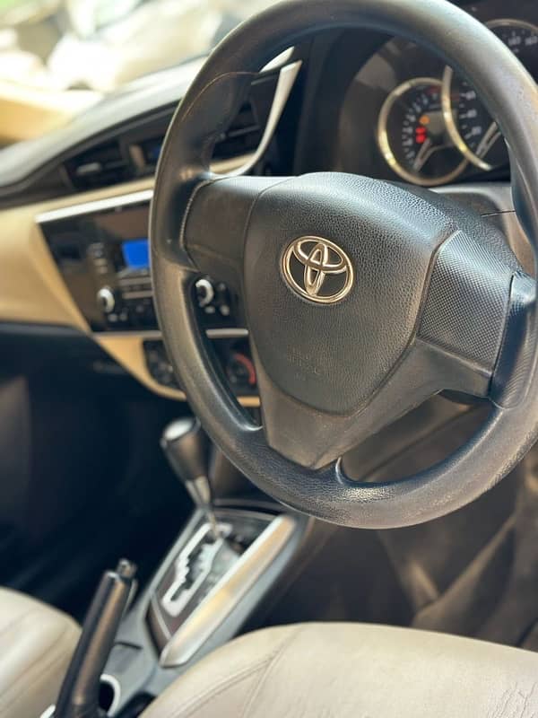 Toyota Corolla XLI 2018 4