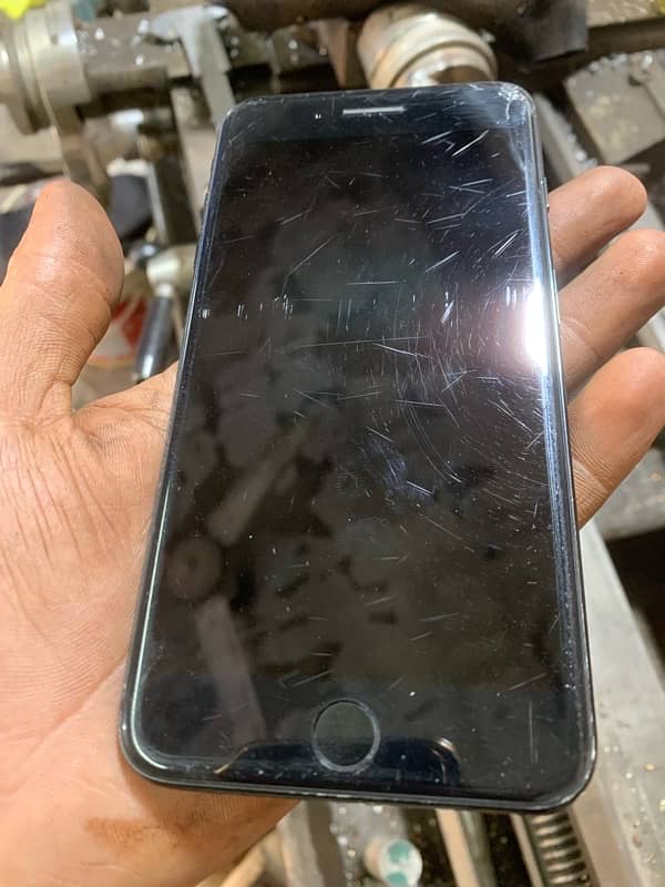 I phone 7plus  PTA 128GB condition 7/10 2