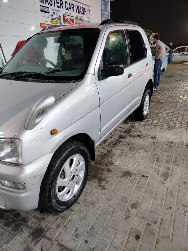 Daihatsu Terios Kid 2001 to 2006 5