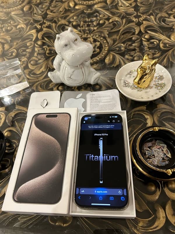 iPhone 15 Pro Max Natural Titanium 256gb (03057530000) 17