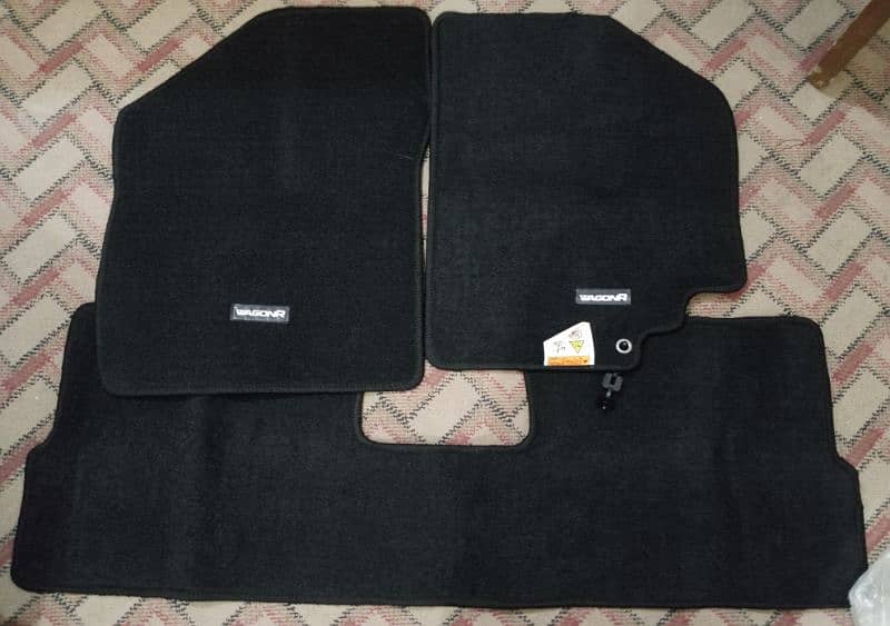 Suzuki Wagon R genuine Floor mats 0