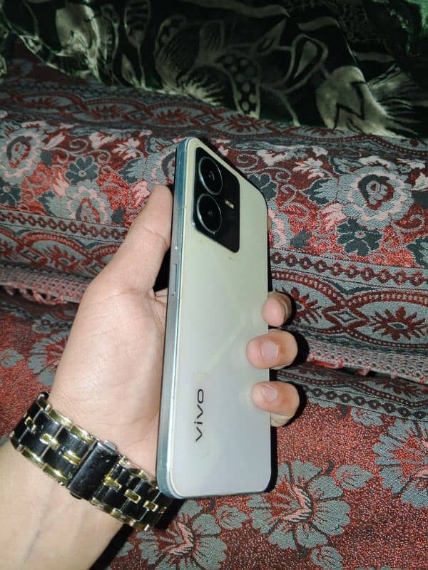 Vivo Y22 In new condition 1