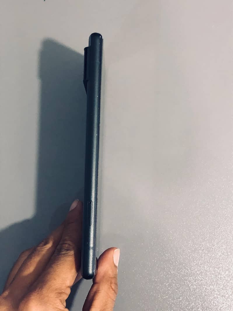 Google Pixel 6 (Non-Approved) negotiable 5