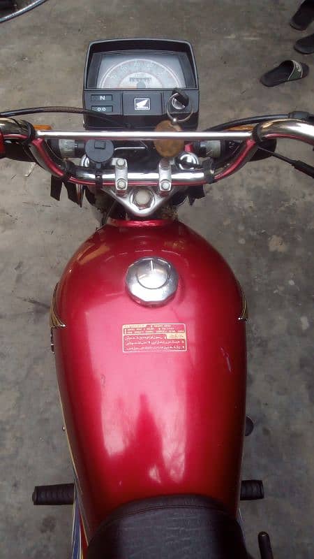 Honda CD 70 17