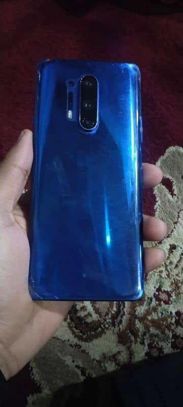 One plus 8Pro sale urgently screen pe lines h all ok front finger work 2