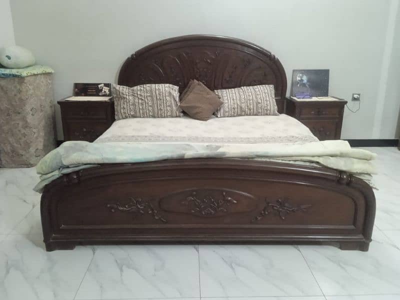 Shisham furniture very condition 0