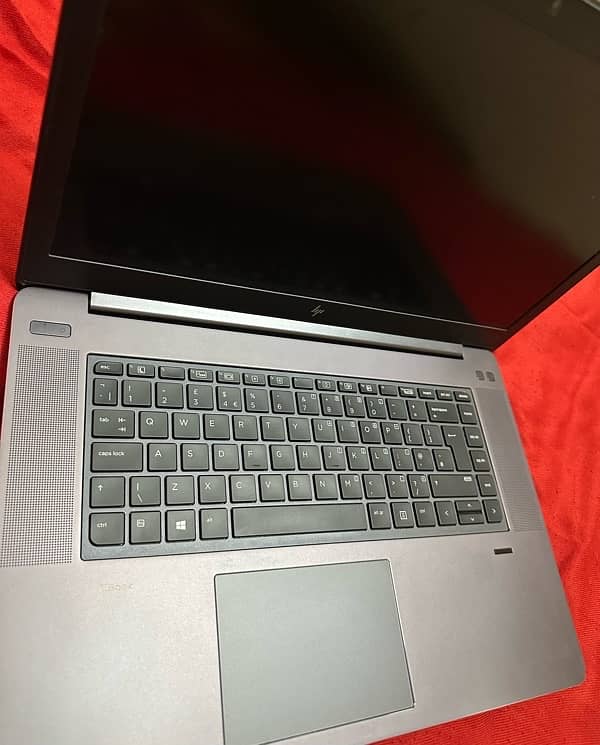 HP Zbook i7 7gen 2