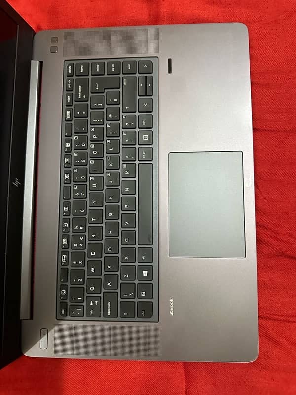 HP Zbook i7 7gen 5