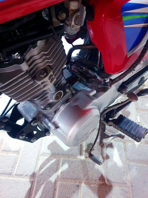 HONDA 125 Urgent Sale 16