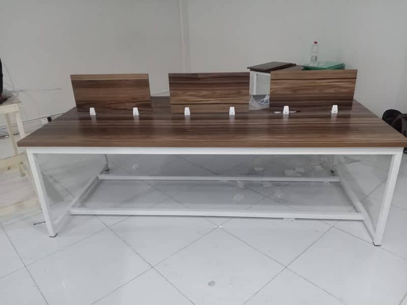 workstation table/ office table 16