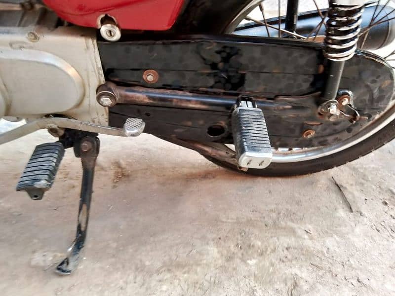 Honda 125 2013model 03346025002 5