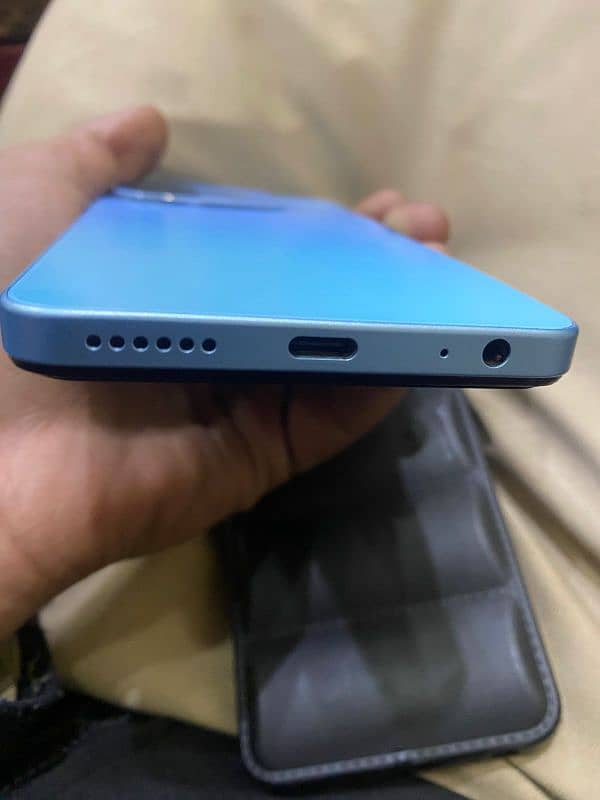 infinix smart 8 pro 8/128 Excng krna bs 5