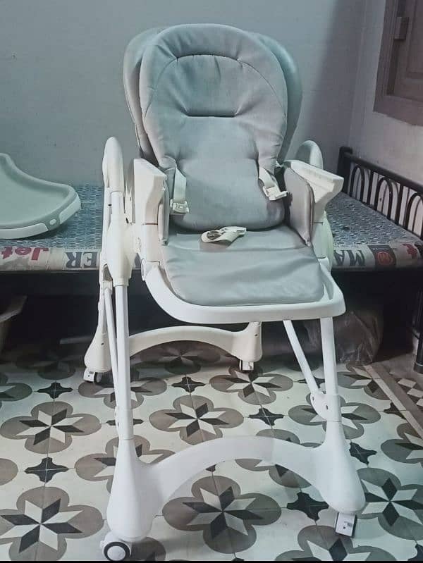 Baby stroller imported for sale 15000 new pakistani 65000 ka para tha 0