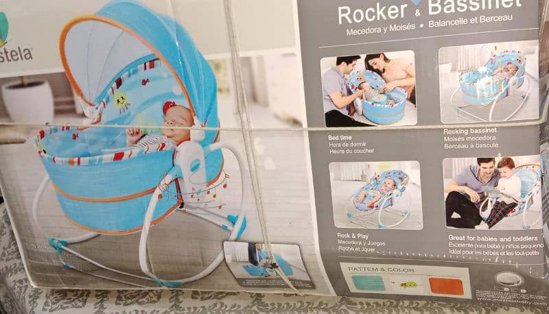 Bassinet Rocker, Baby Rocking chair 0