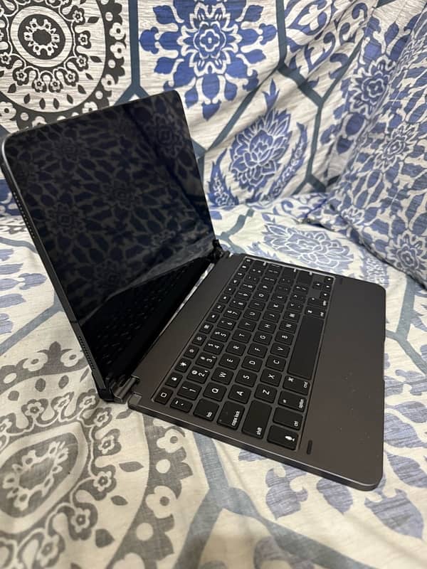 iPad Pro 2020 11” cellular 8