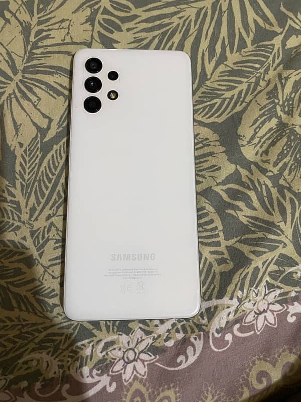 Samsung Galaxy A32 1