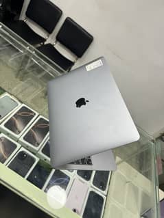 2022 MacBook Pro 13.3 M2 Ram 24 GB SSD 512 Excellent Condition