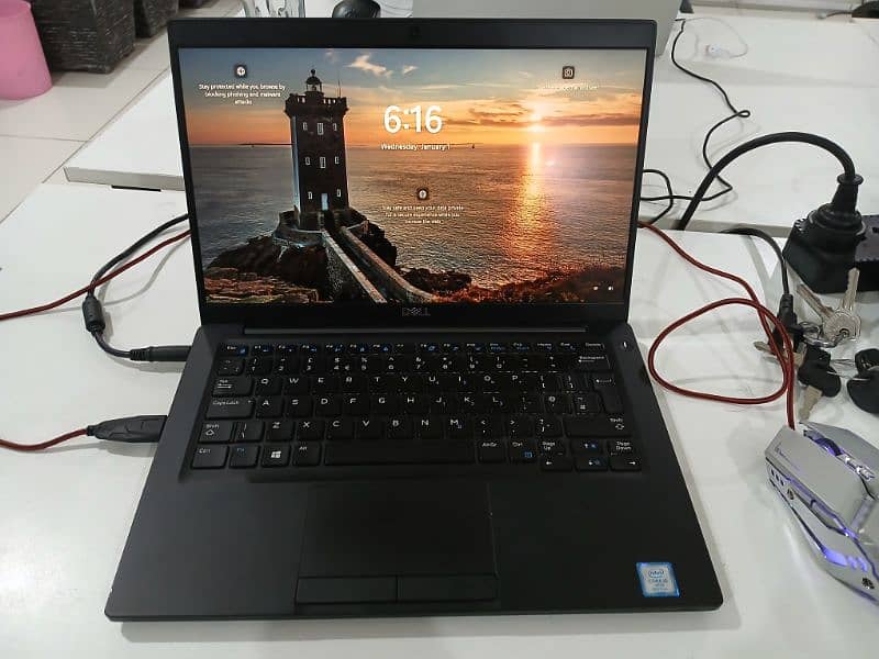 Dell Latitude 7390 i5 8th Gen Laptop 1